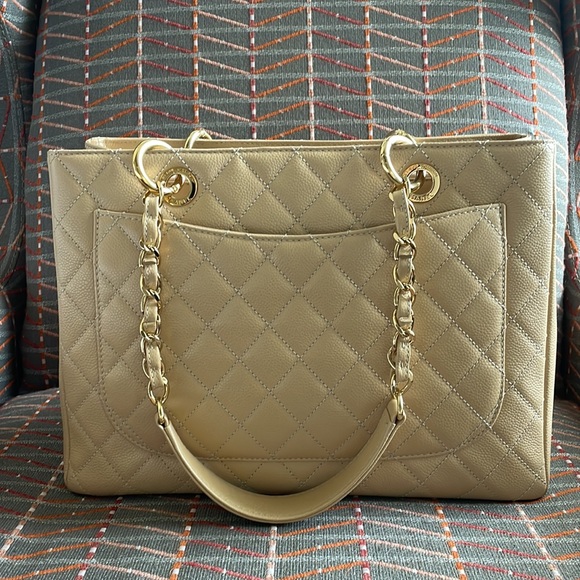 Chanel GST Grand shopping tote - Picture 3 of 8